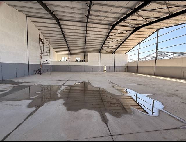 822M² WAREHOUSE TO LET IN BLACKHEATH INDUSTRIAL